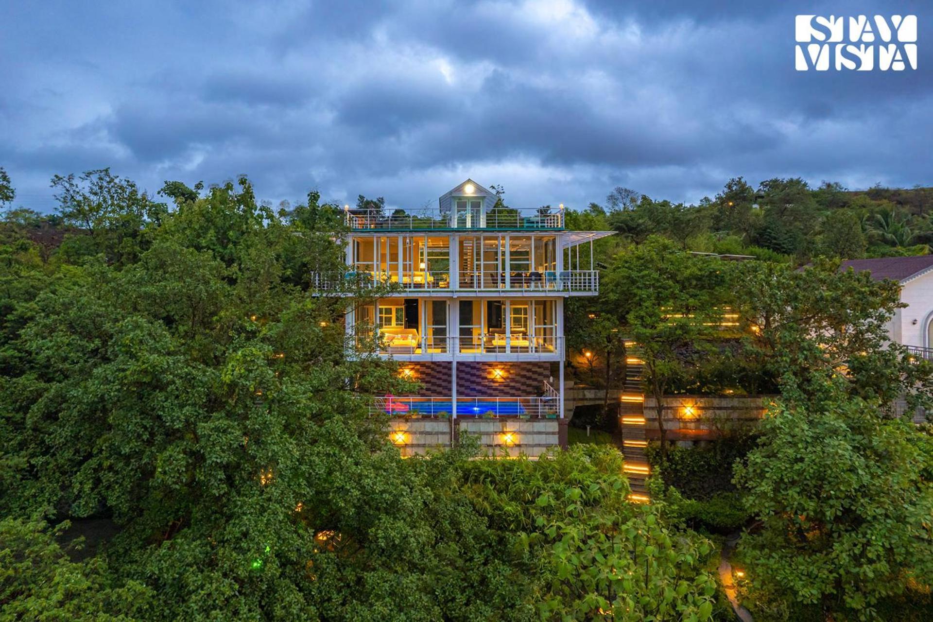 The Glasscape By Stayvista - Hillside Getaway With Pool And Indoor Games Нашик Екстер'єр фото